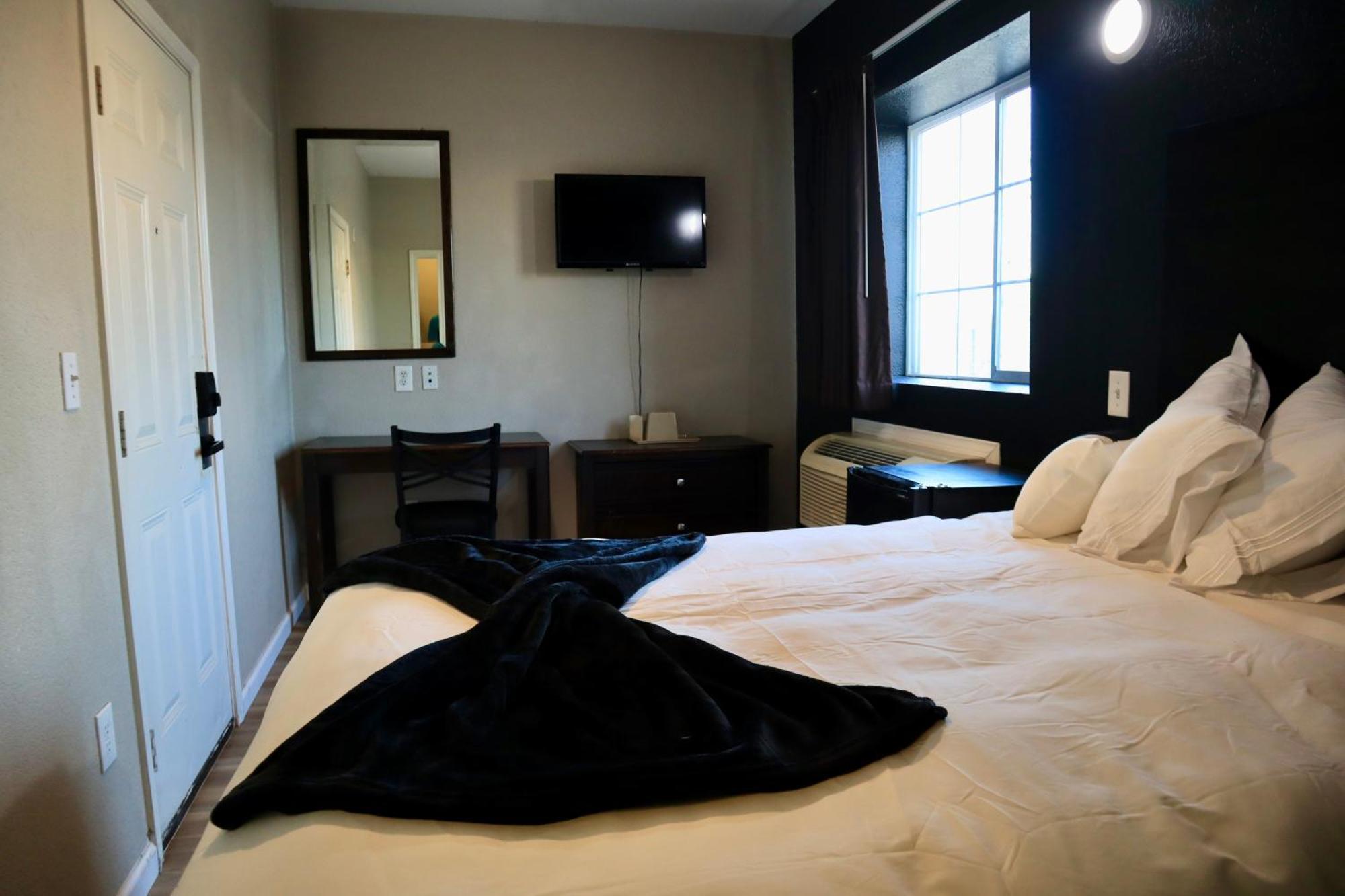 Hotel Dilley Grand 部屋 写真